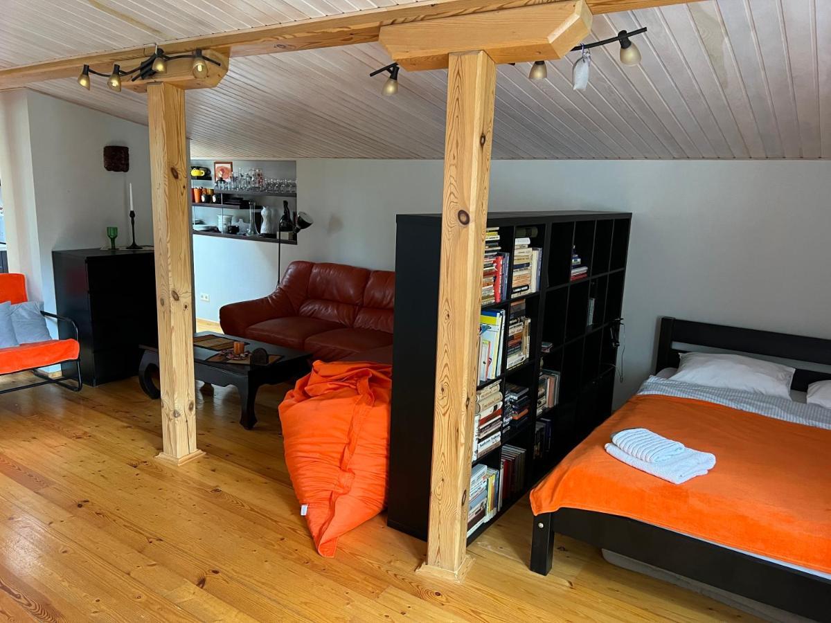 Studio Apartment And Free Airport Transfer Riga Eksteriør bilde