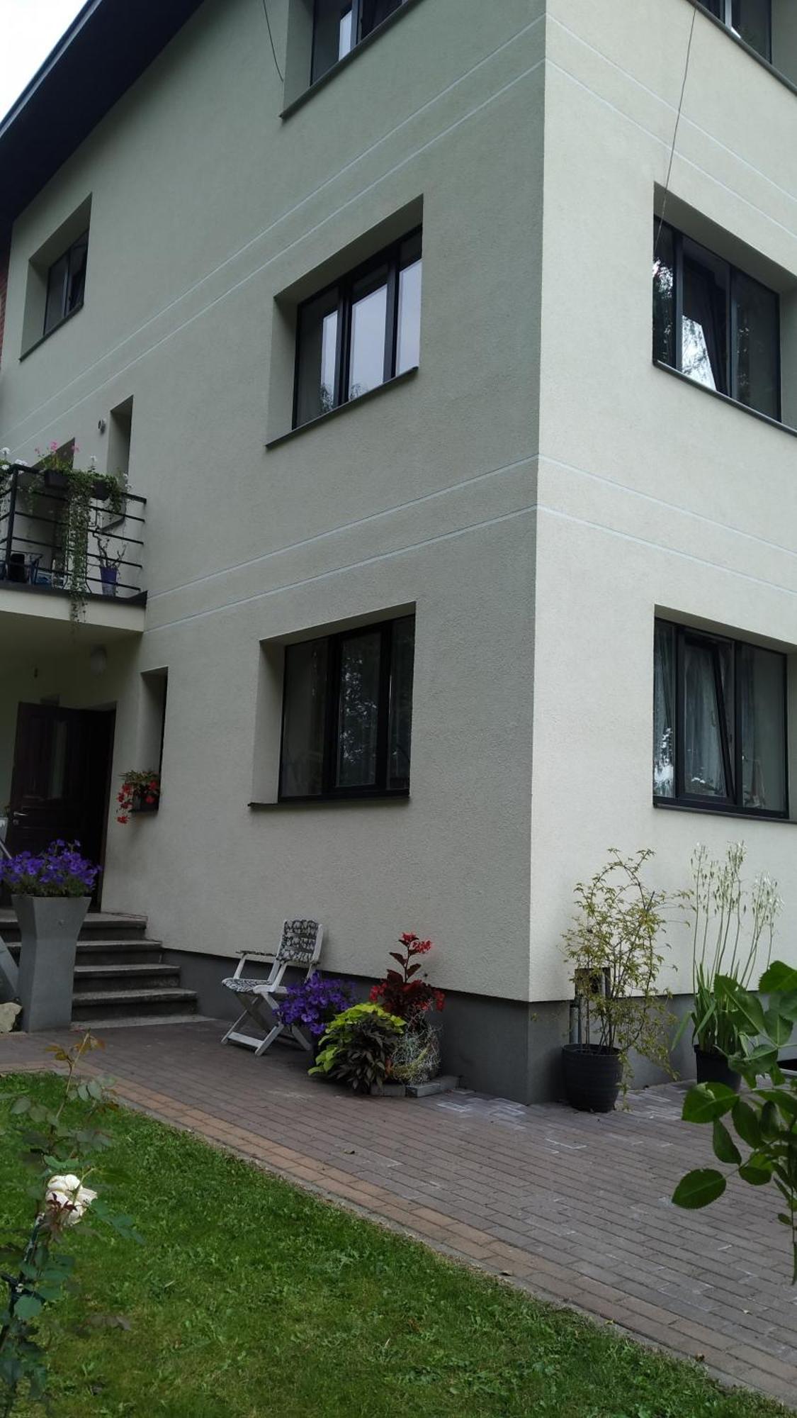 Studio Apartment And Free Airport Transfer Riga Eksteriør bilde